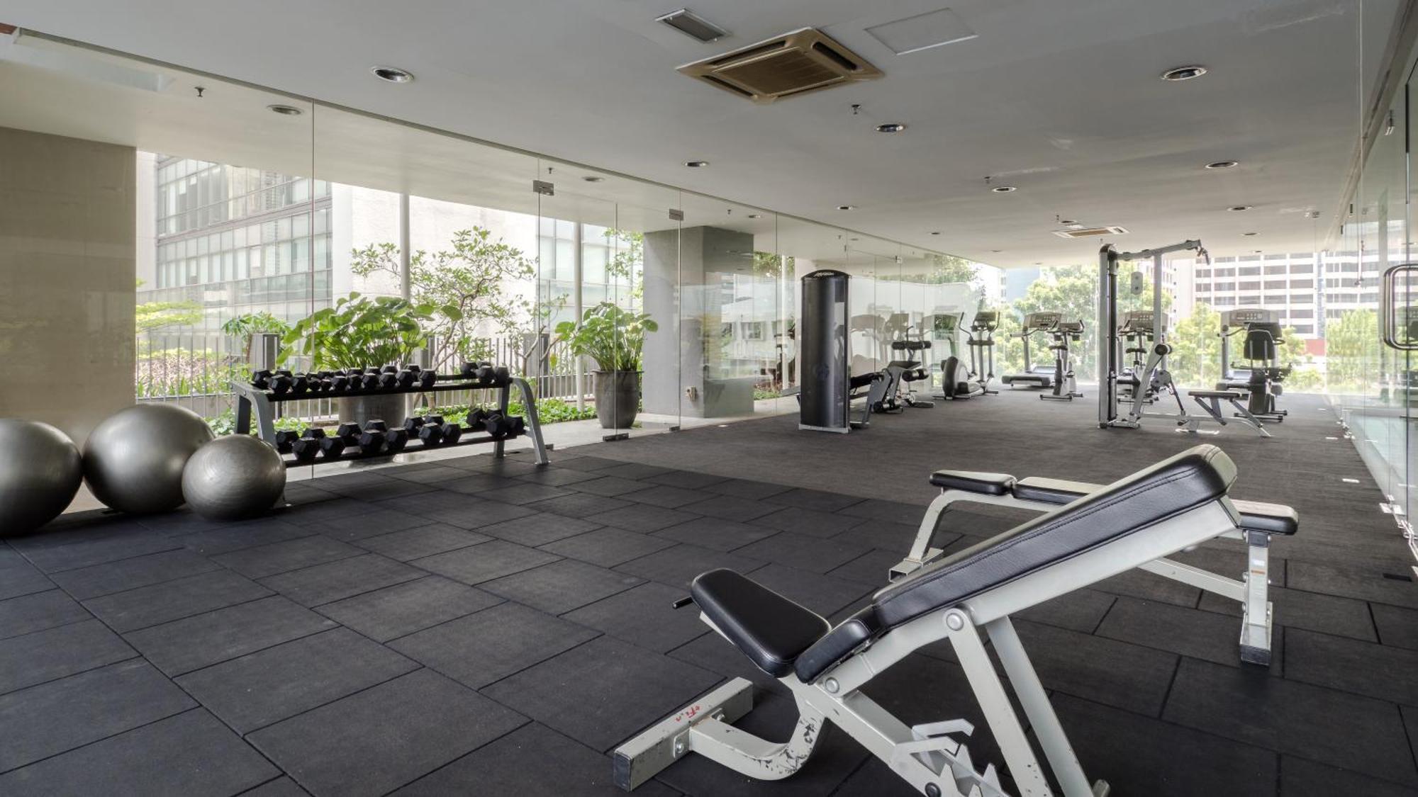 Pj8 Service Suites By Airhost Petaling Jaya Exterior photo
